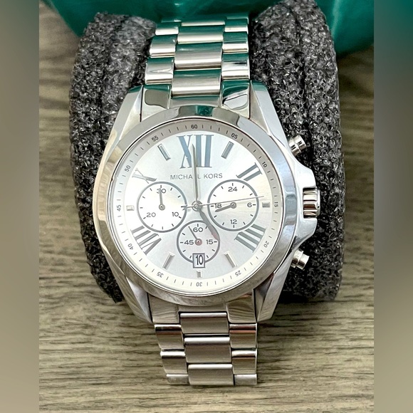 Michael Kors Bradshaw Chronograph Ladies Watch - Picture 1 of 7